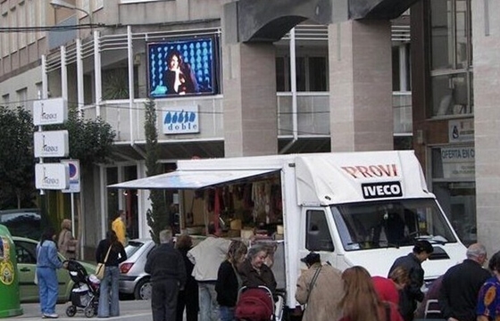 High Resolution Outdoor LED Billboard 1R1G1B , DIP346 Advertising Led Display