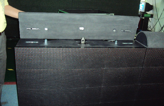 Strong structure P16 Video Stadium LED Display 3906 pixels / ㎡