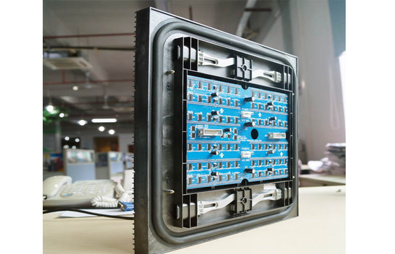 Dustproof P13.3 Dual Maintenance LED Sign , Outdoor Full Color Led Display